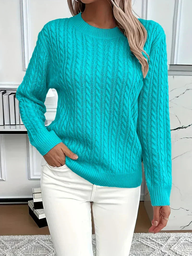 Quinisha – Sweater with Cable Knit Pattern