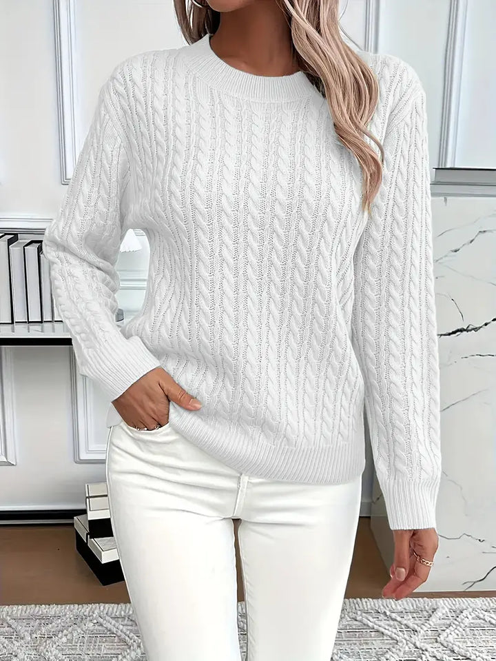 Quinisha – Sweater with Cable Knit Pattern