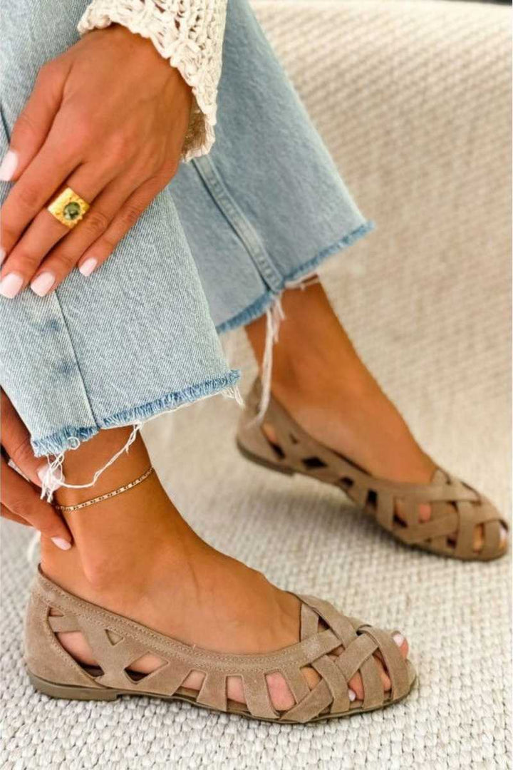 Caterina - Vibrant Summer Woven Sandals