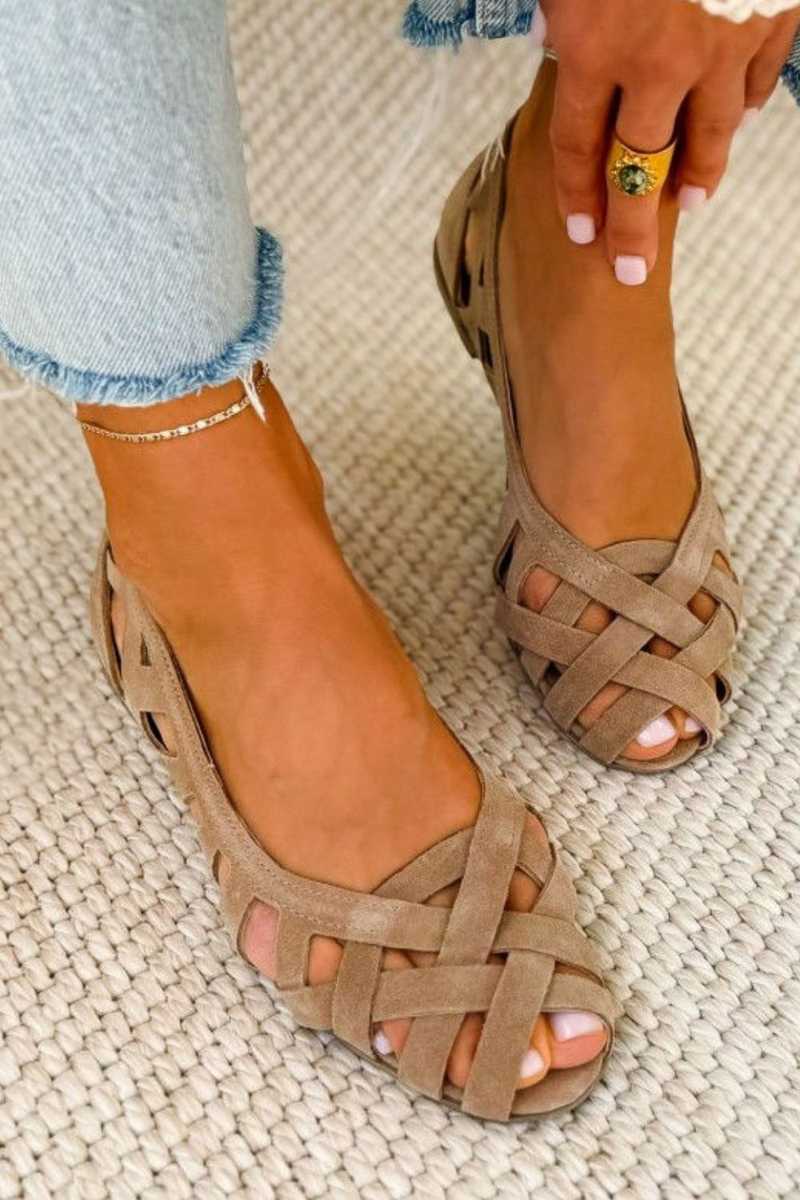 Caterina - Vibrant Summer Woven Sandals