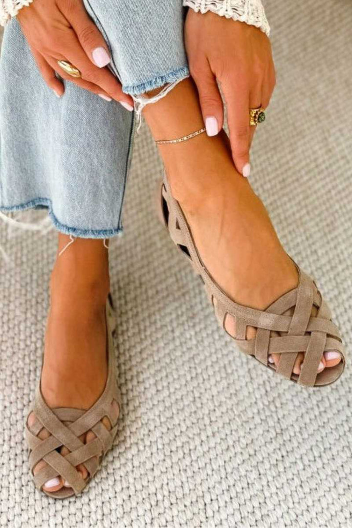Caterina - Vibrant Summer Woven Sandals