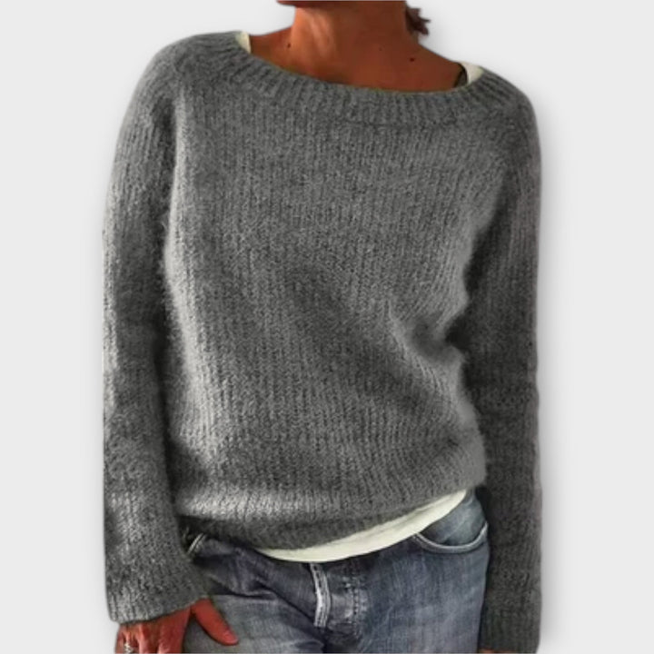 Regine – Glossy Colorless Knit Sweater