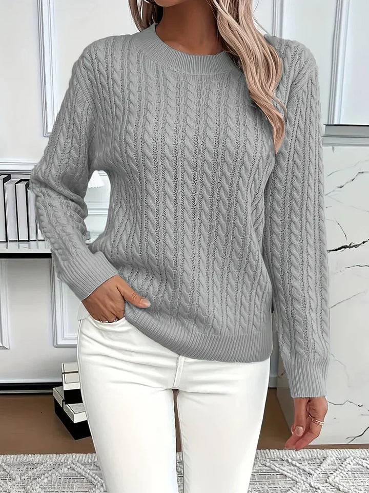 Quinisha – Sweater with Cable Knit Pattern