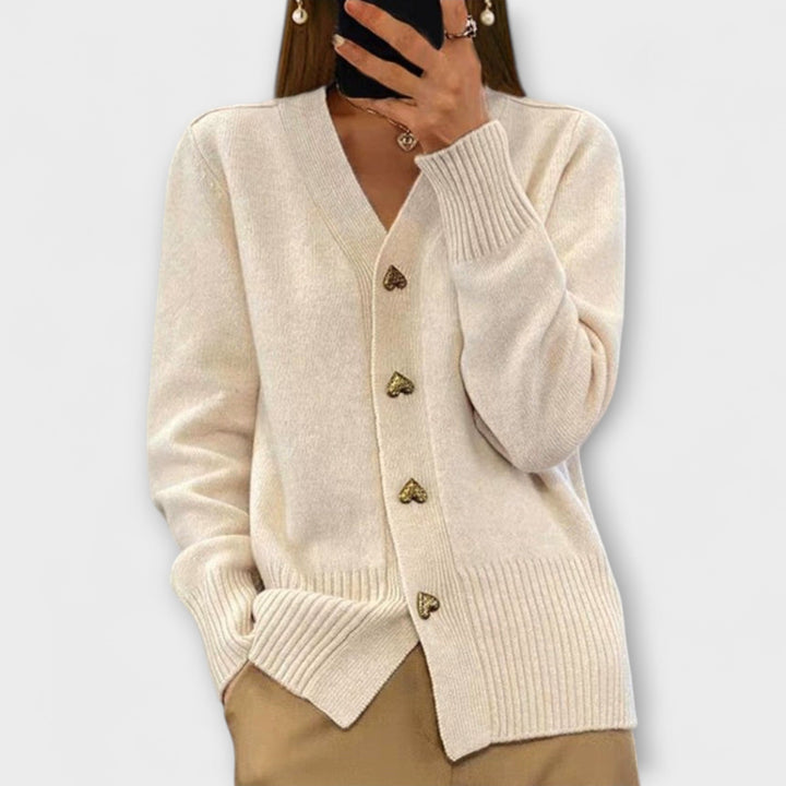 Marij – Vintage Style V-Neck Sweater for Women