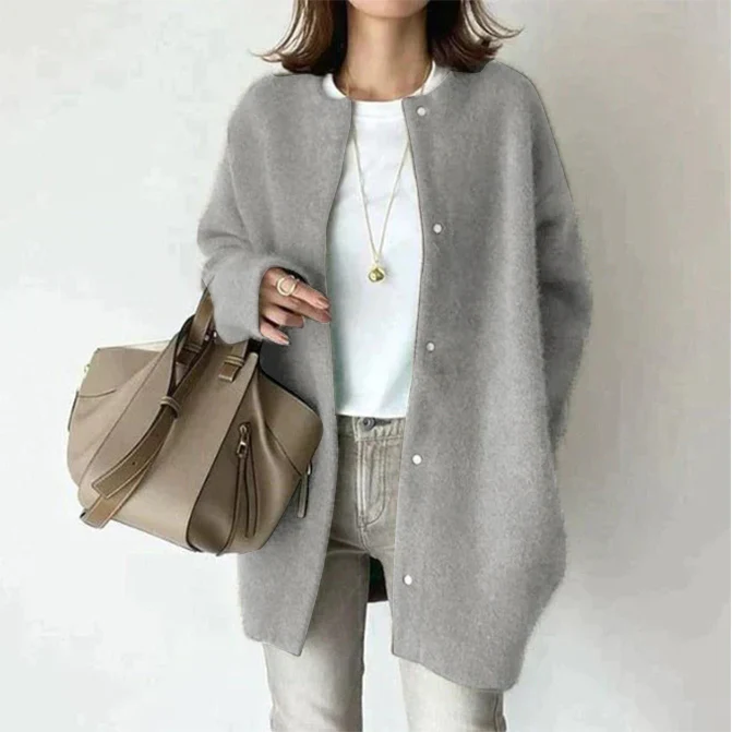 Lilly - Stylish Knitted Cardigan