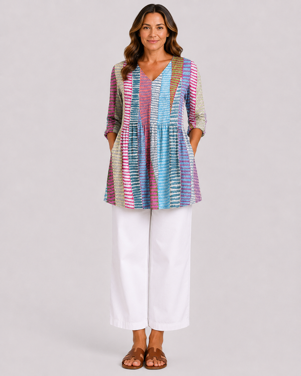 Noa | Long Blouse with a Striking Pattern