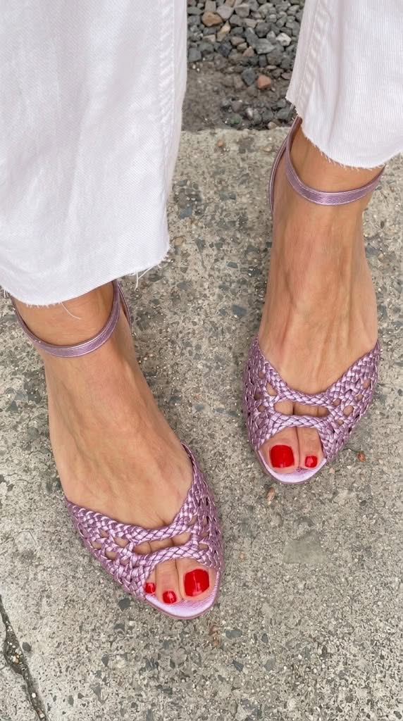 Isadora - Golden Woven Sandals