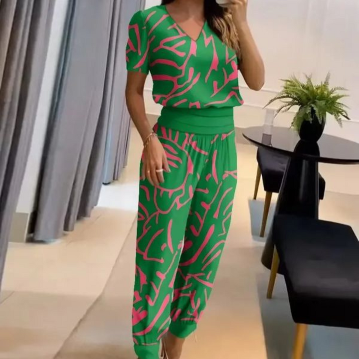 Daphne - Stylish and Trendy Set