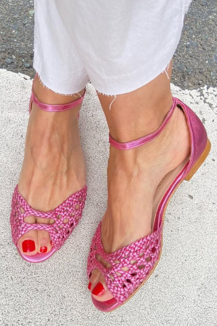 Isadora - Golden Woven Sandals