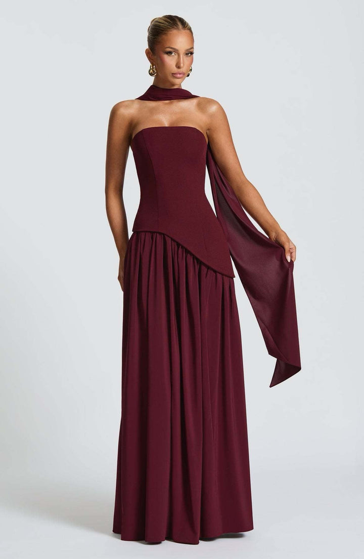 Beatriz - Sophisticated Long Dress