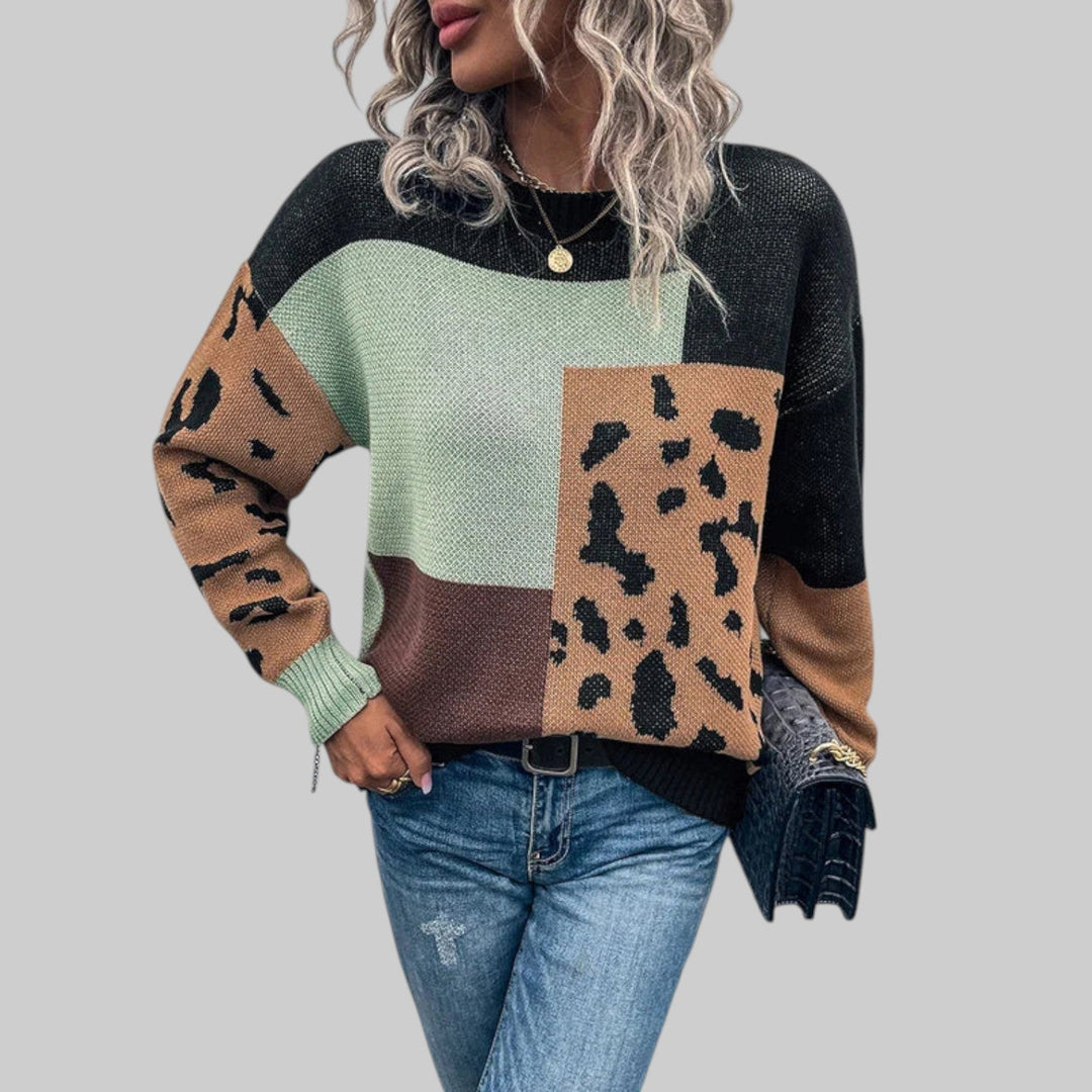 Le Clair - Vintage T-shirt with Leopard Print and Patchwork Fill