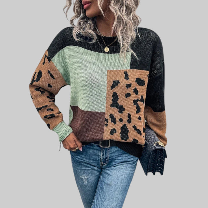Le Clair - Vintage T-shirt with Leopard Print and Patchwork Fill