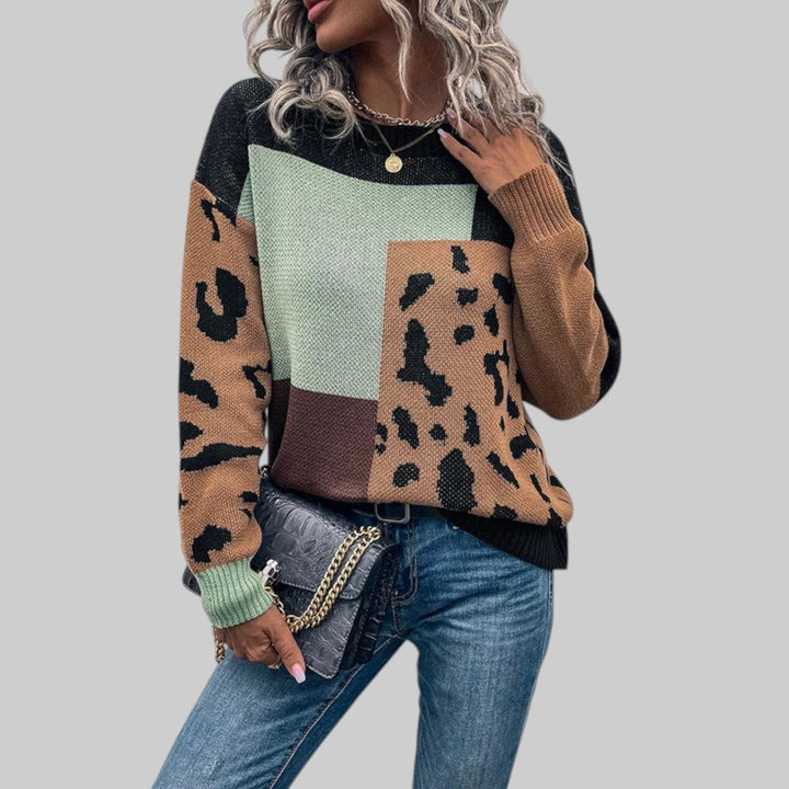 Le Clair - Vintage T-shirt with Leopard Print and Patchwork Fill