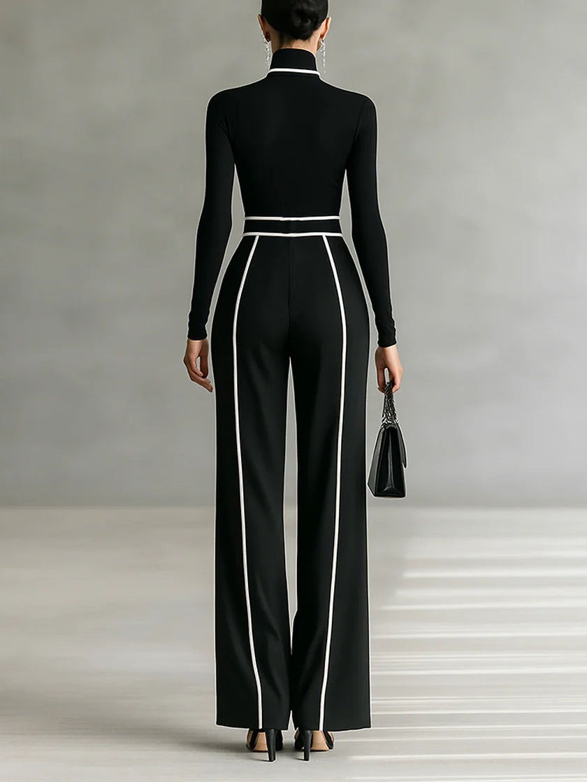 Vera™ - Stylish Set with Contrast Details
