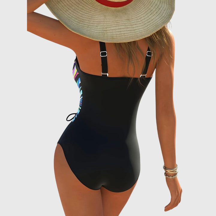 Vieno | Cross-Pattern Shaping Swimsuit