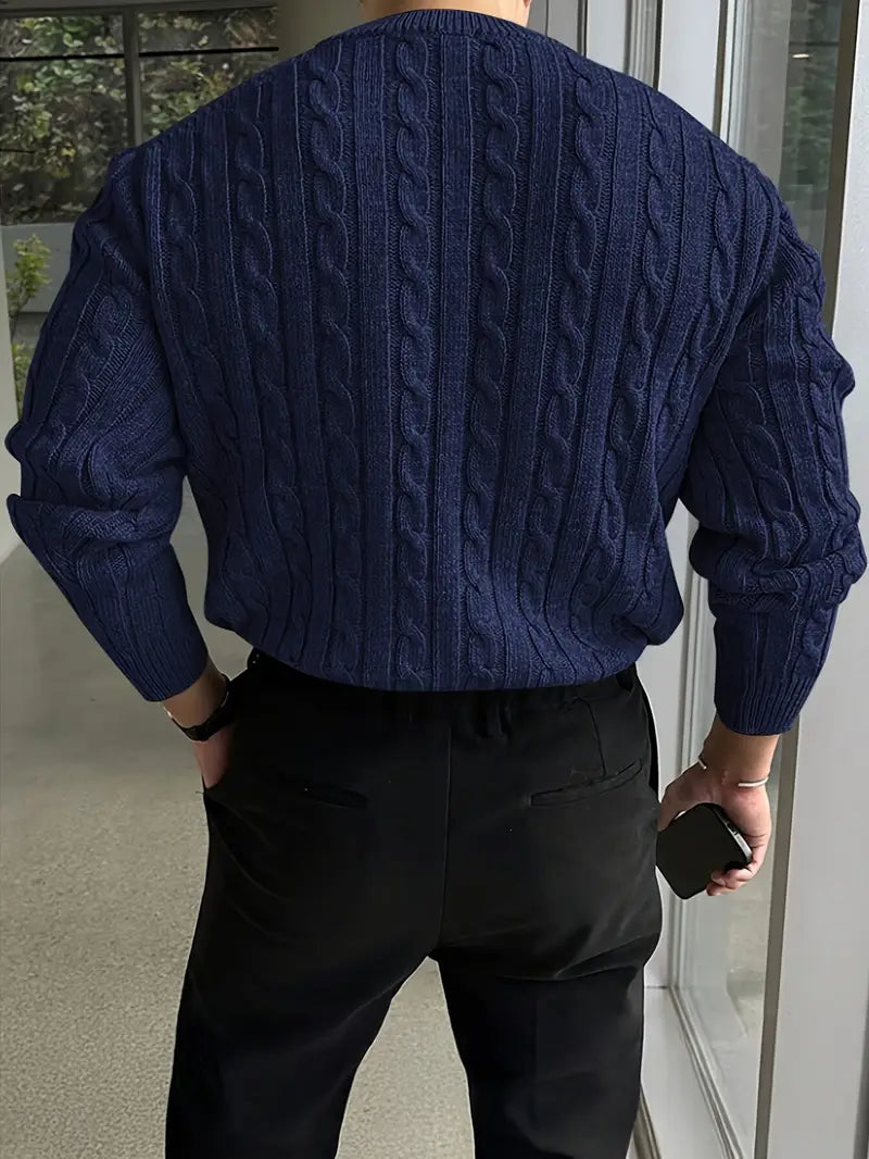 Mergim – Rent sweater with long sleeves