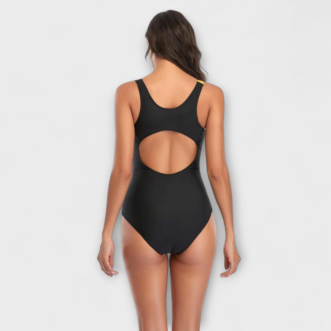 Tuuli | Sporty Open-Back Swimsuit