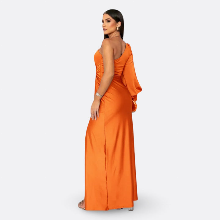 Kuutar – Stylish Maxi Dress