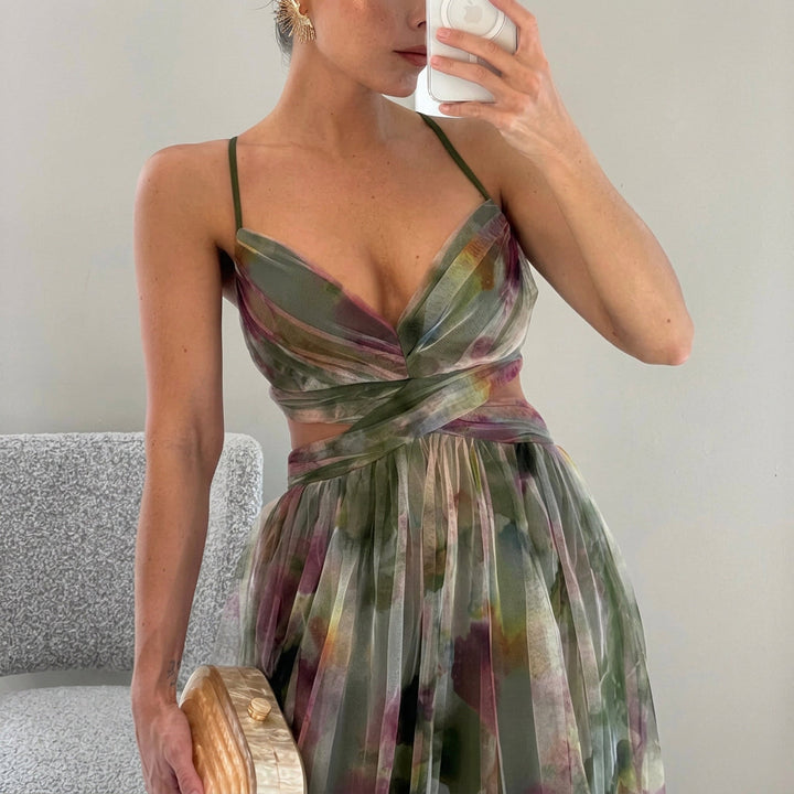 Margareeta – Floral Pattern Maxi Dress