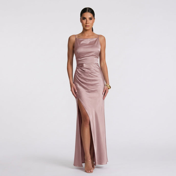Mariana - Elegant Maxi Dress