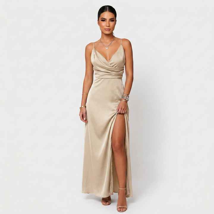 Laura – Elegant Maxi Dress