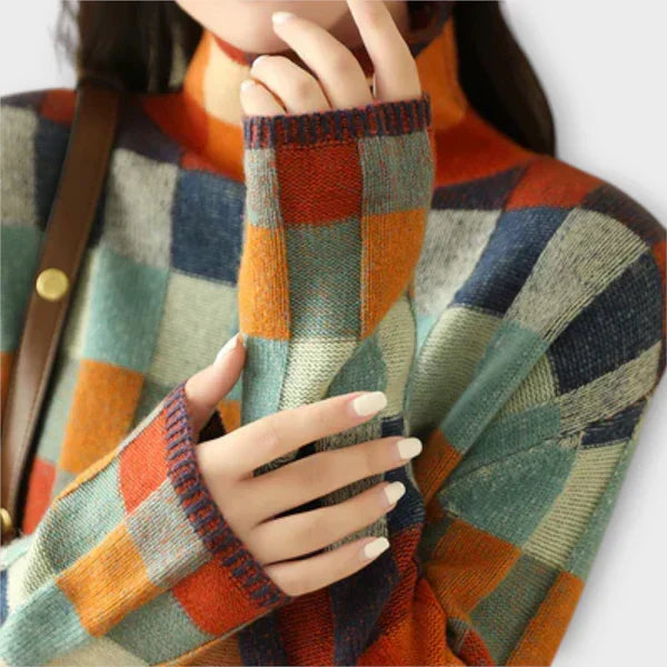 Rita - Sweater with a Round Neckline