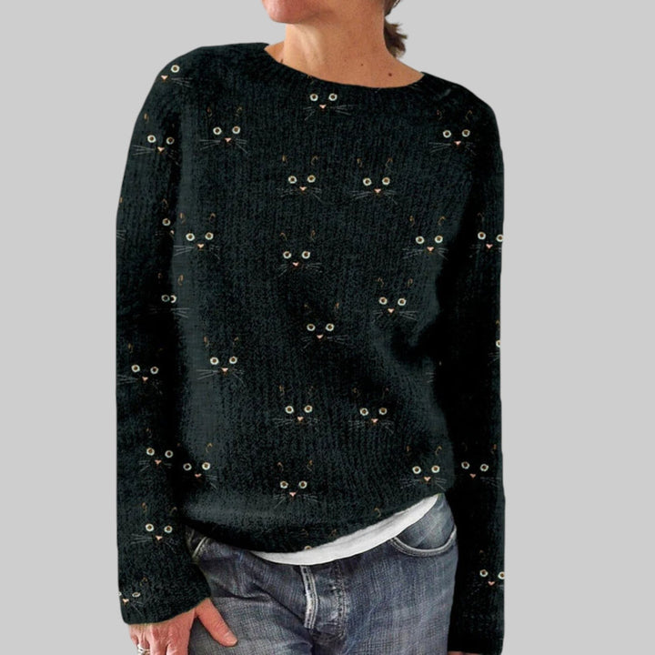 Cat - Comfortable t-shirt with a round neckline and cat patterns
