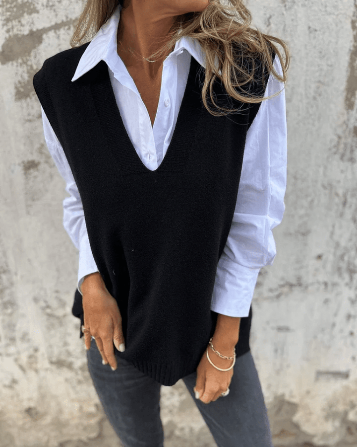 Violaine – Knitted Sleeveless Cardigan