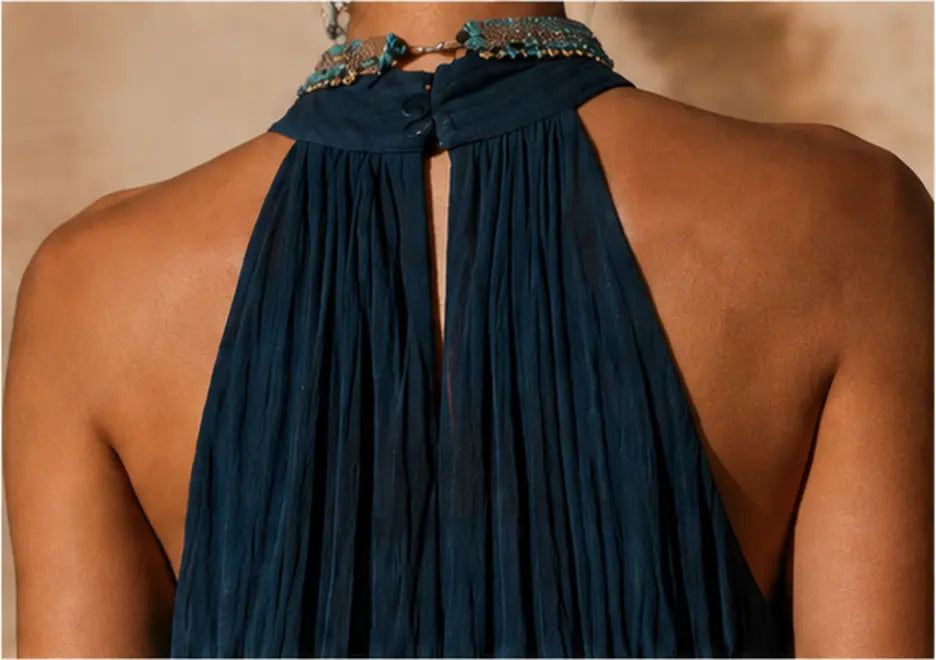 Helmi – Long Halter Neck/V-Neck Ombre Dress